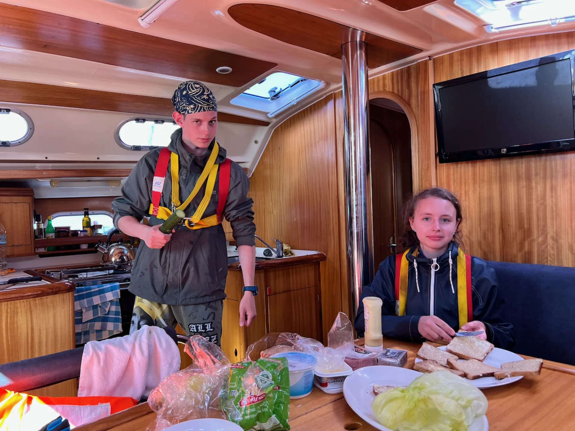 Греческая марина — стоянка яхт лагеря