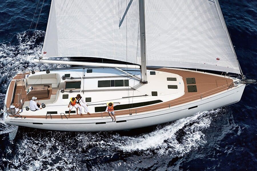 Bavaria Cruiser 51 — вид сверху